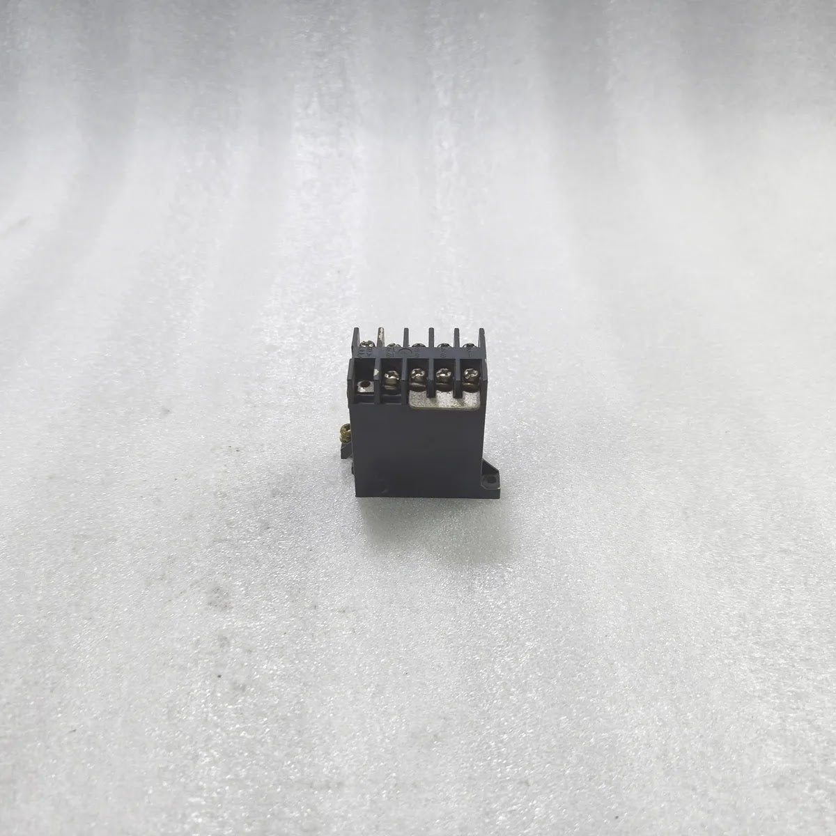 FUJI ELECTRIC FMC-0 Magnetic Contactor 4a 2.2kW 200-240V