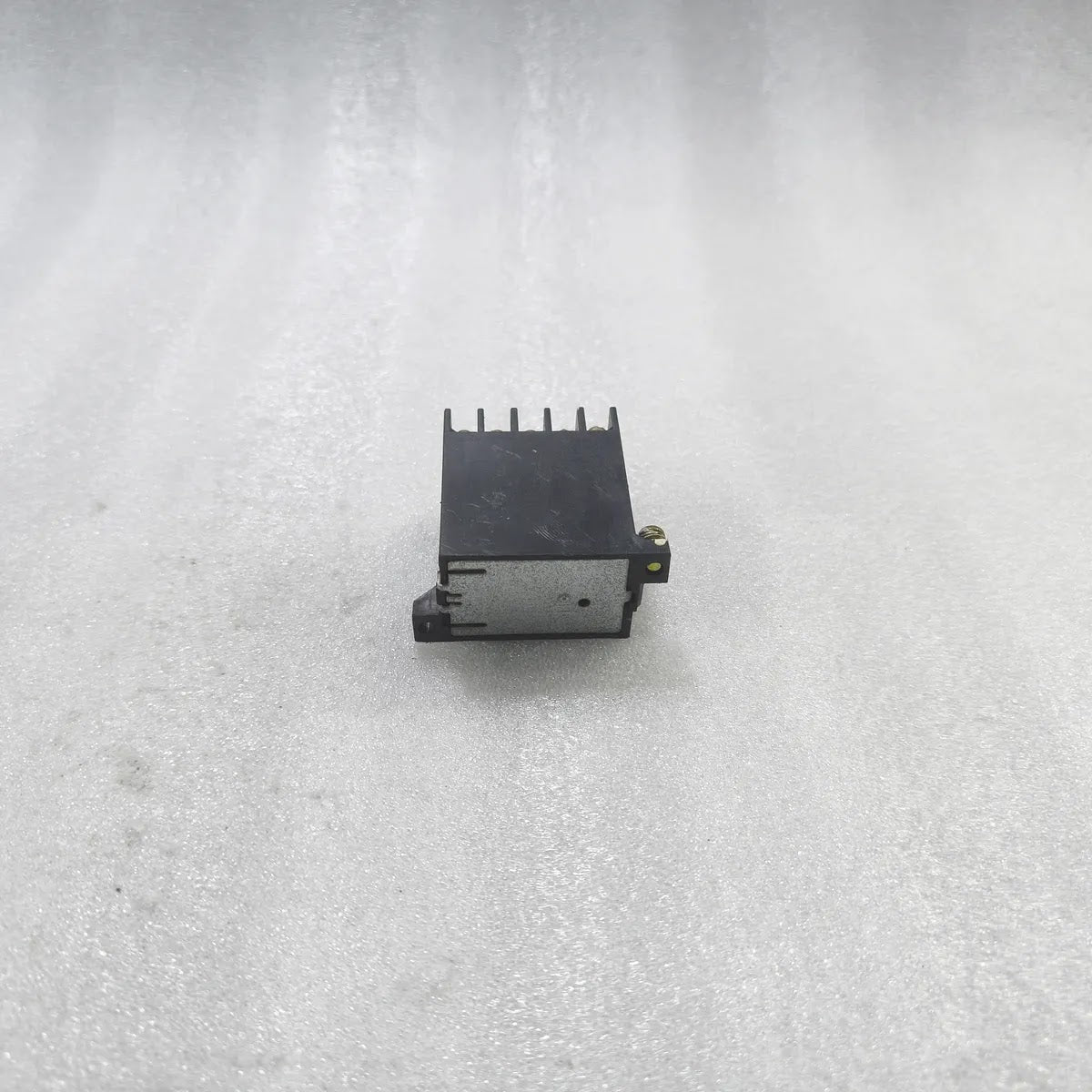 FUJI ELECTRIC FMC-0 Magnetic Contactor 4a 2.2kW 200-240V