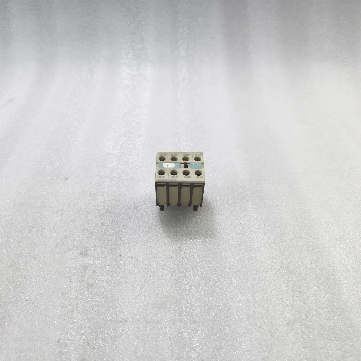 SIEMENS 3RH1921-1FA31 Auxiliary Contact Block 3NO+1NC 10A 690V