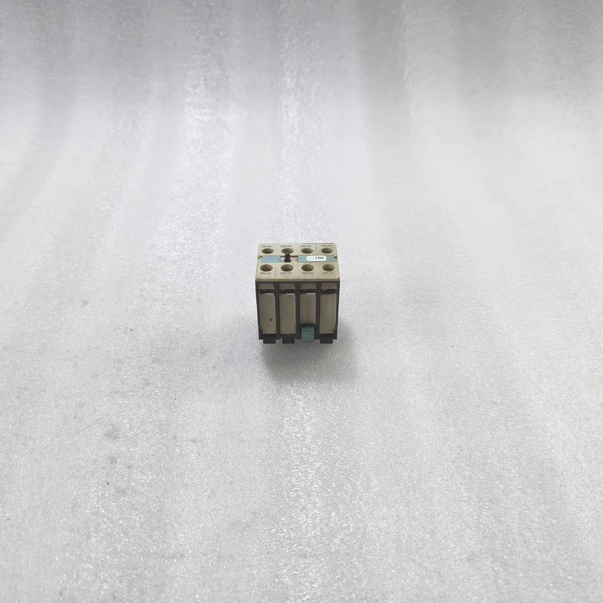 SIEMENS 3RH1921-1FA31 Auxiliary Contact Block 3NO+1NC 10A 690V