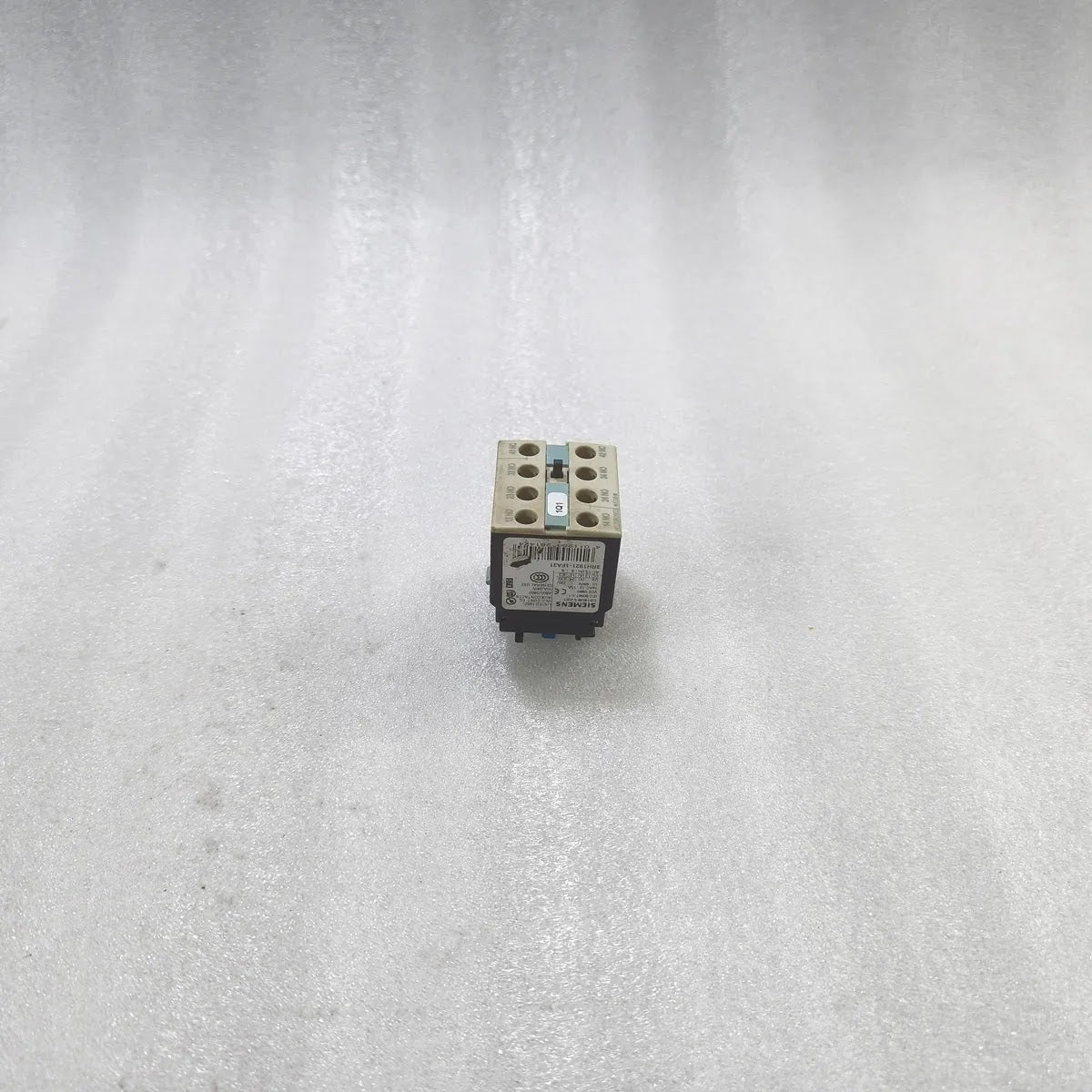 SIEMENS 3RH1921-1FA31 Auxiliary Contact Block 3NO+1NC 10A 690V
