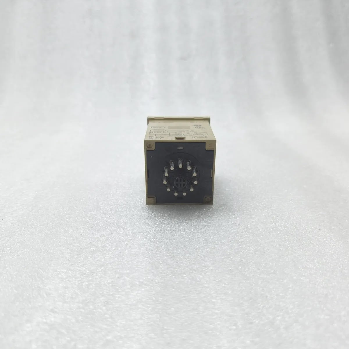 OMRON H3CR-A TIMER 24VDC/AC 50/60Hz CONTACT 5A 250VAC