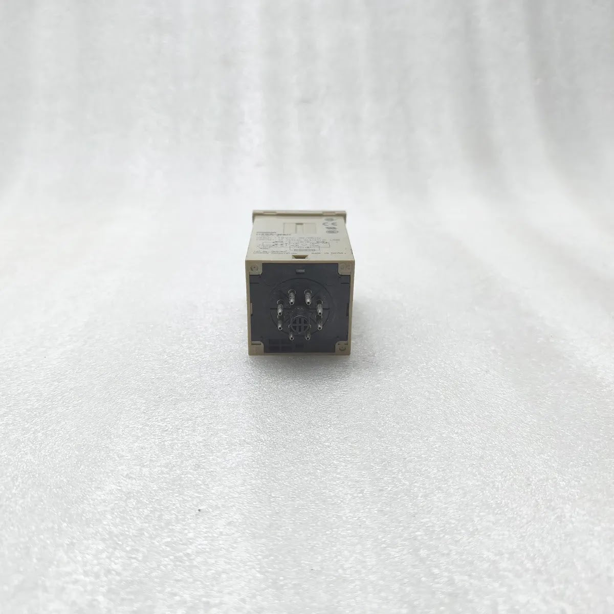 Omron H3BA-N8H Solid-State Timer 110V AC 50/60Hz 5A 250VAC 8-Pin Plug-In