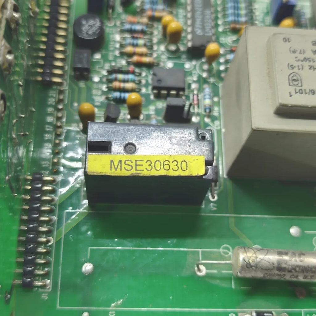 MHV/M-1200/ALC-M MAIN BOARD PCB REV. 9 220V Prim 24V Sec Control Relay Board