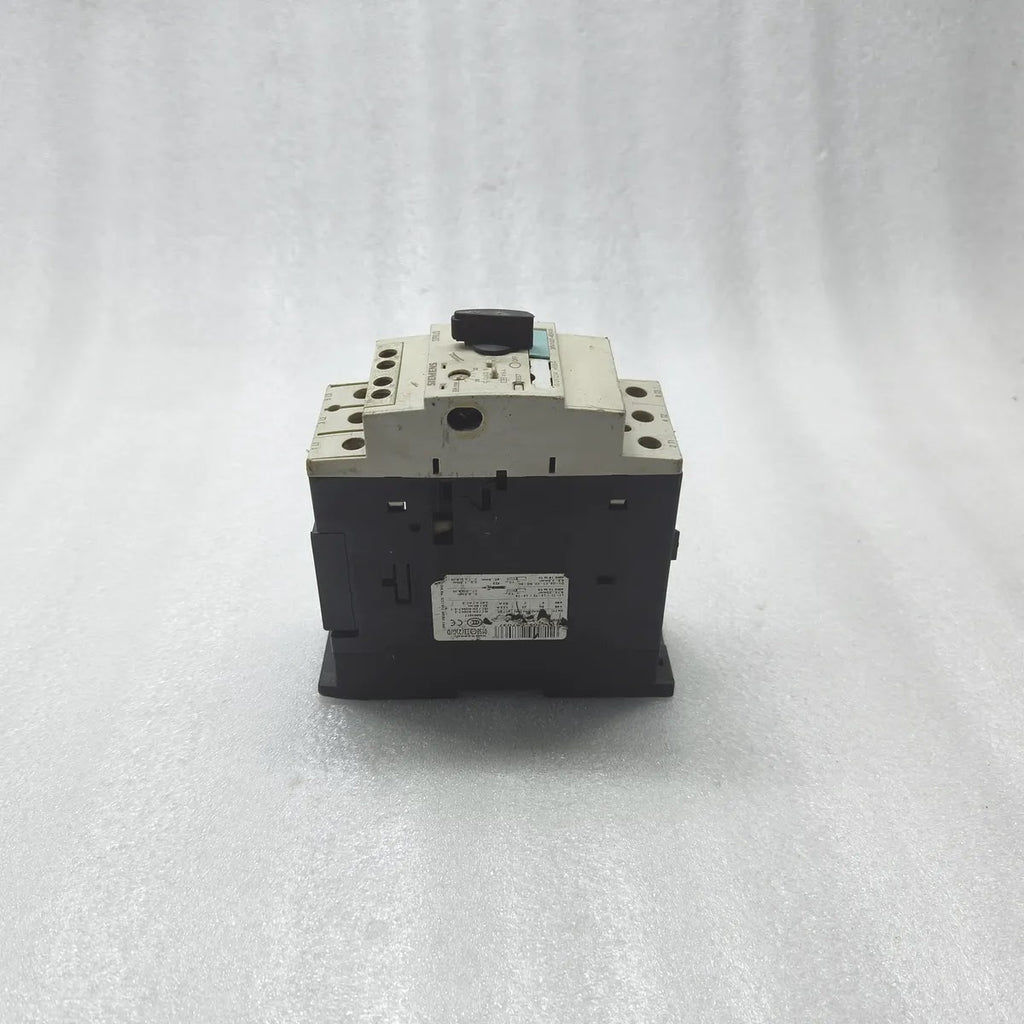 SIEMENS 3RV1031-4EA10 SIRIUS Motor Starter Protector 22-32A max 690V 50kA