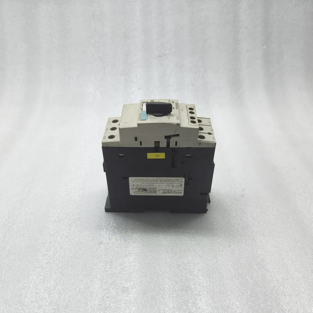 SIEMENS 3RV1031-4EA10 SIRIUS Motor Starter Protector 22-32A max 690V 50kA