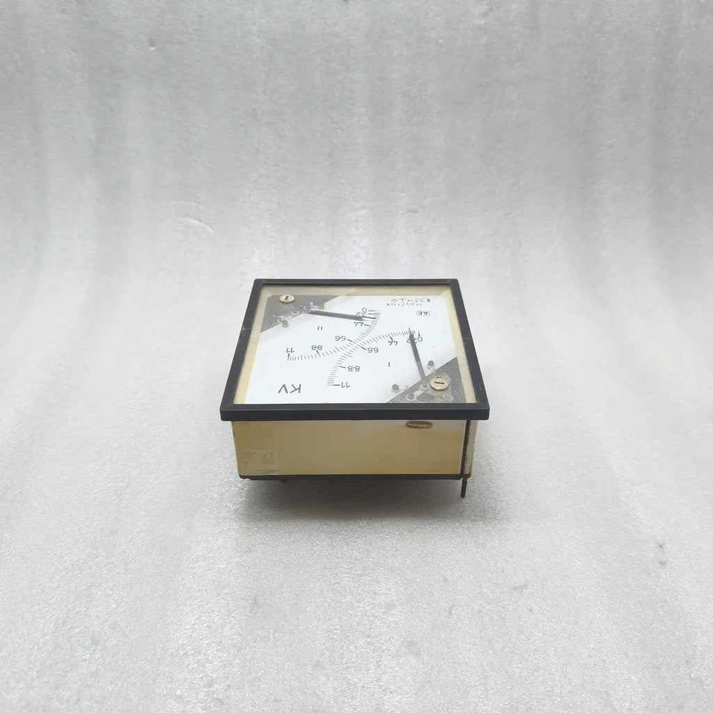 AE Double Voltmeter Panel Meter 0-11kV 11kV/110V
