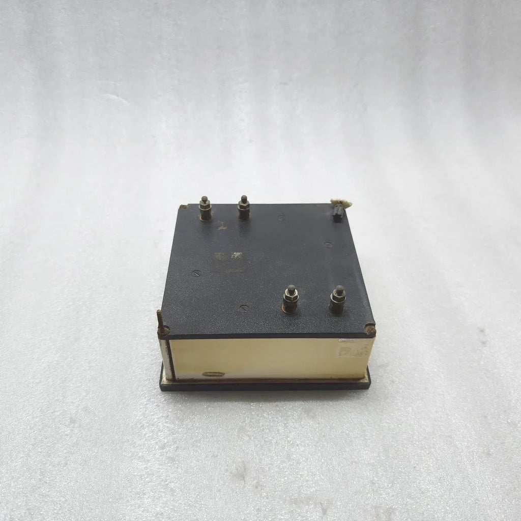 AE Double Voltmeter Panel Meter 0-11kV 11kV/110V