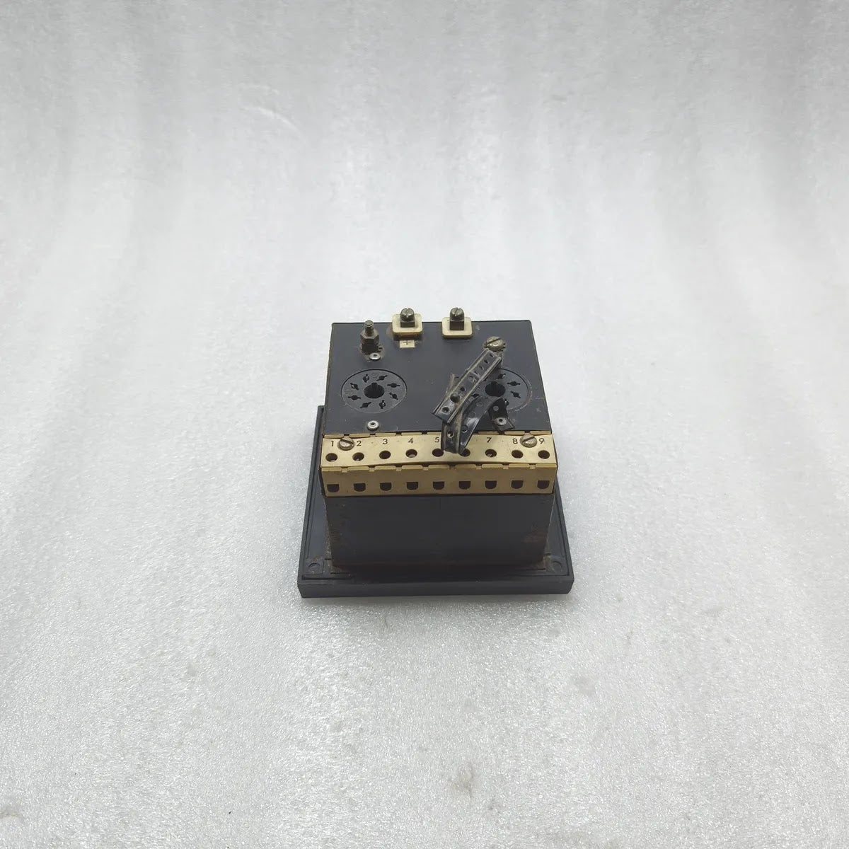 CROMPTON 237-301B Analogue Meter Relay 0-300kW 0-5mA DC