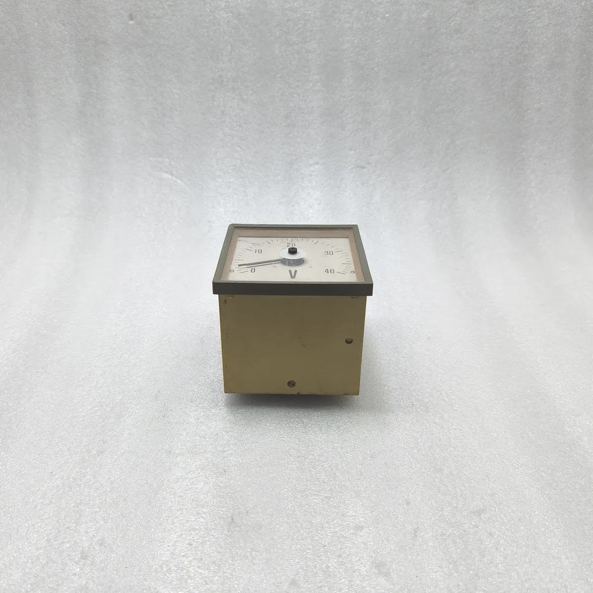 SPECIAL-T42 Panel Voltmeter 0-40V Class 2.5