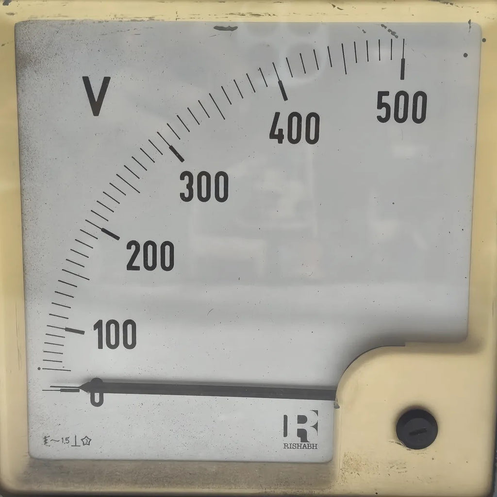 RISHABH Analogue Voltmeter 0-500V AC Analog Panel Volt Meter
