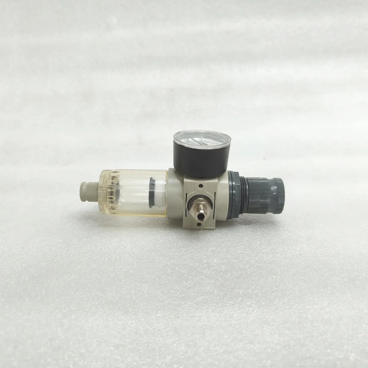 STRUMENTAZIONE AIR FILTER REGULATOR WITH GAUGE 0-2.5 BAR 0-35 PSI PUSH LOCK 0-2