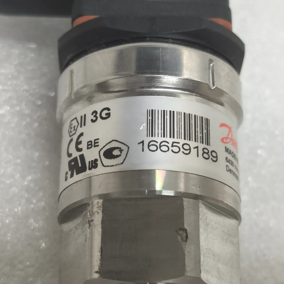 DANFOSS MBS 3100 060G1466 PRESSURE TRANSMITTER 0...16 bar 4...20 mA 10...32 V