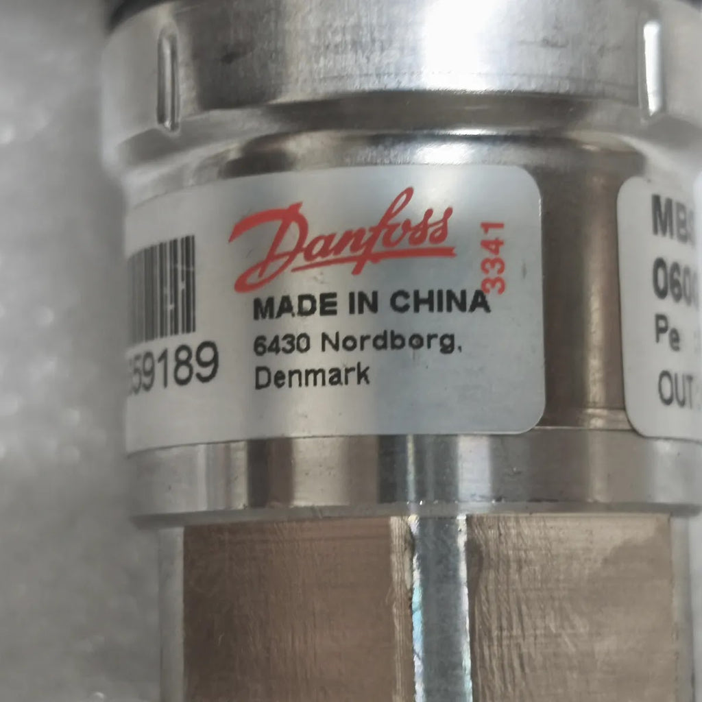 DANFOSS MBS 3100 060G1466 PRESSURE TRANSMITTER 0...16 bar 4...20 mA 10...32 V