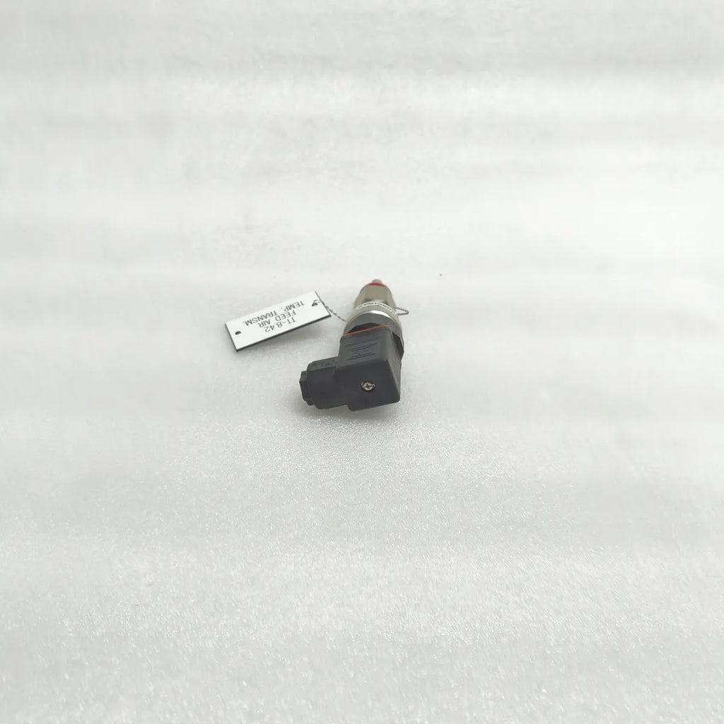DANFOSS MBT 5560 084Z4020 TEMPERATURE TRANSMITTER 4-20mA 10-32V DC 0 TO +100°C
