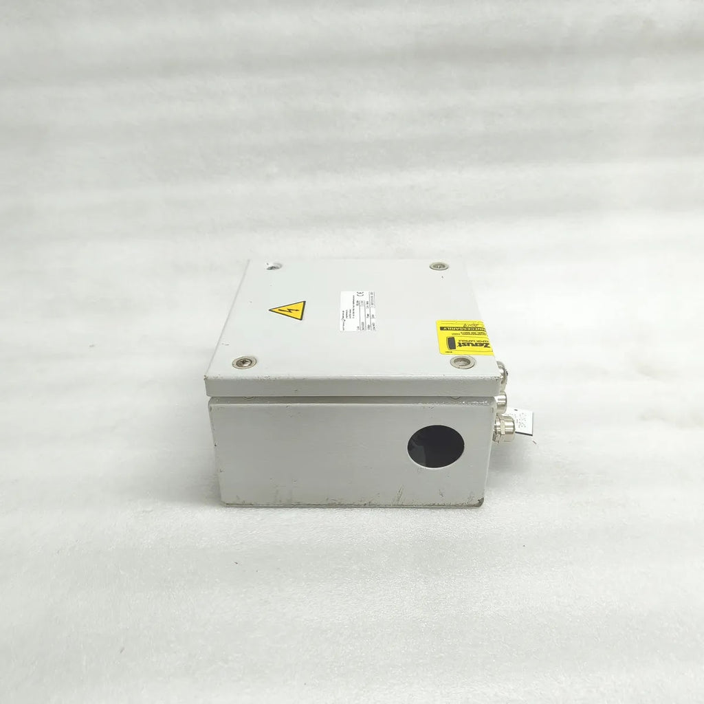 NEWTRONIC 5620-0039 FEED AIR TEMPERATURE SWITCH ENCLOSURE 254/440V 2kW IP66 IK10