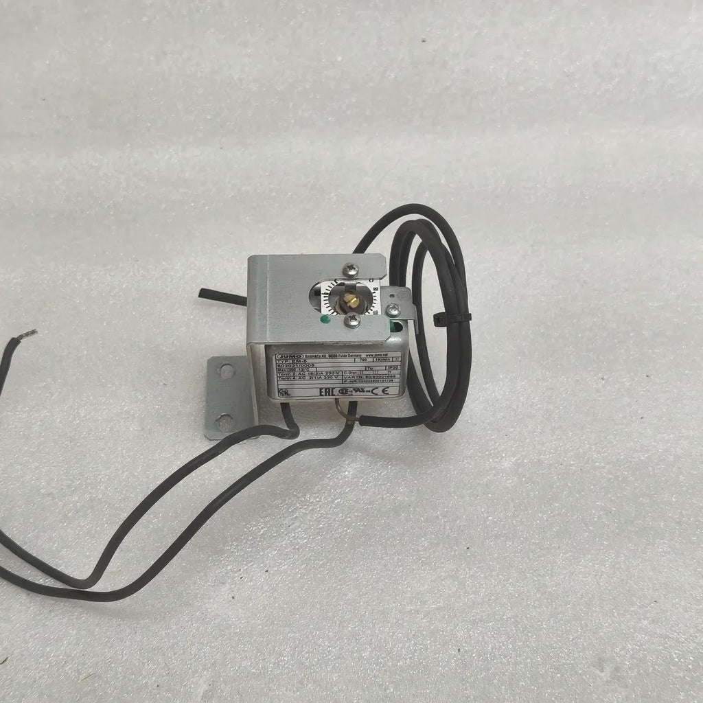 JUMO EM-5 602021/0005 THERMOSTAT TEMPERATURE CONTROLLER 230V AC 16(3)A IP00