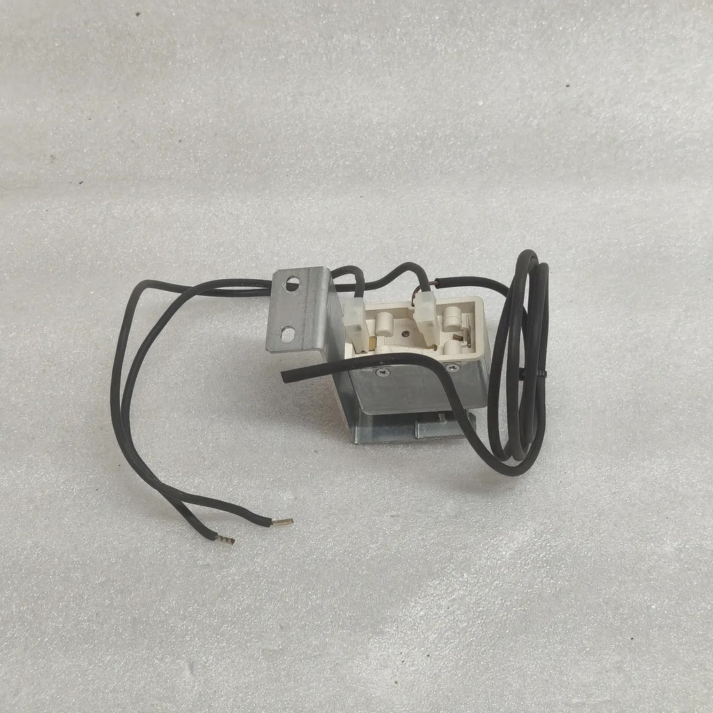 JUMO EM-5 602021/0005 THERMOSTAT TEMPERATURE CONTROLLER 230V AC 16(3)A IP00