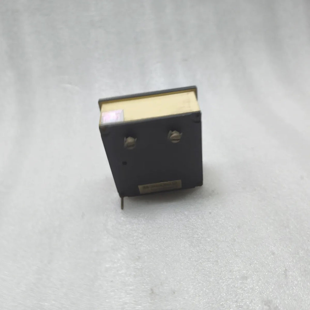 AE Automatic Electric Analog Voltmeter 0-500V AC 50-60Hz