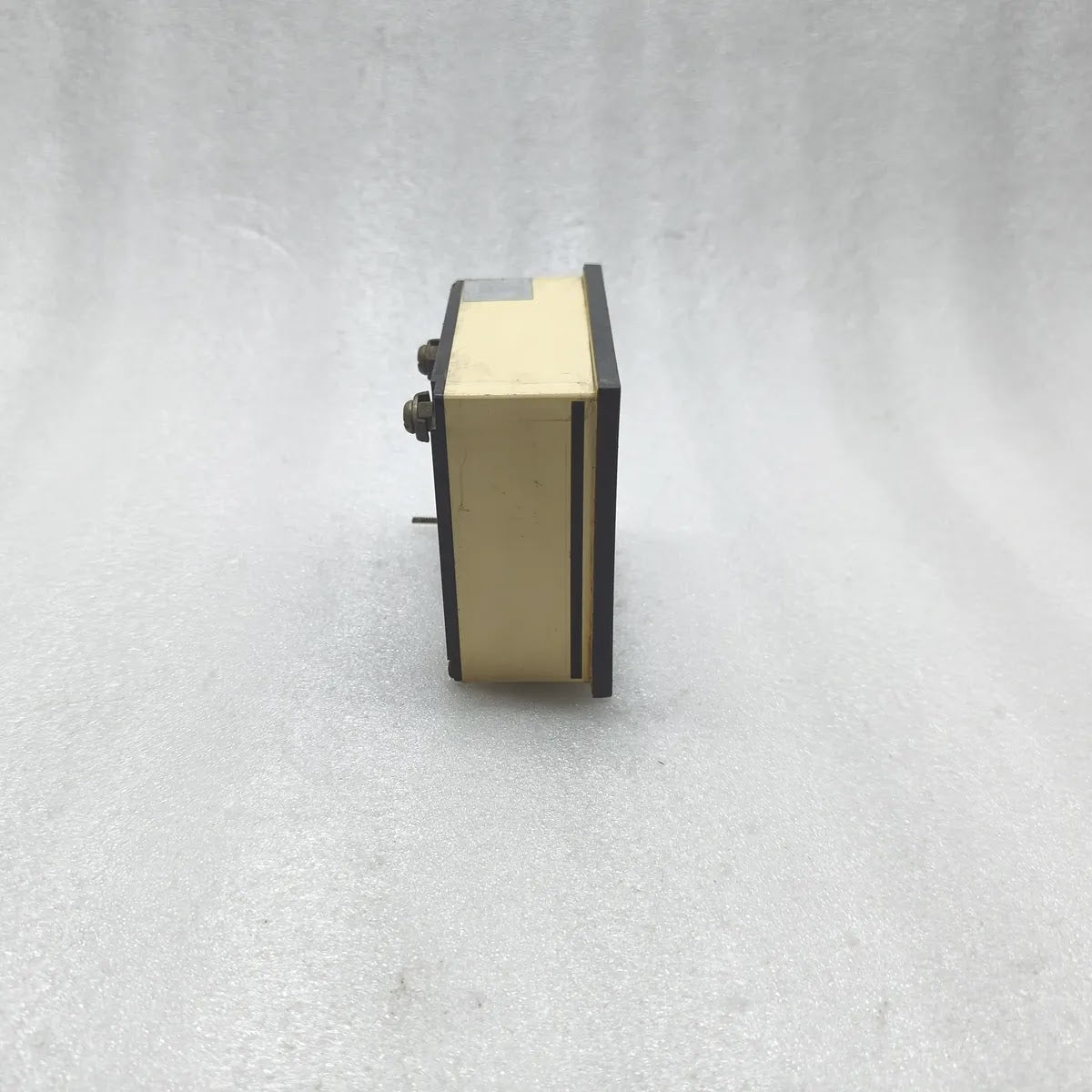 AE Automatic Electric Analog Voltmeter 0-500V AC 50-60Hz