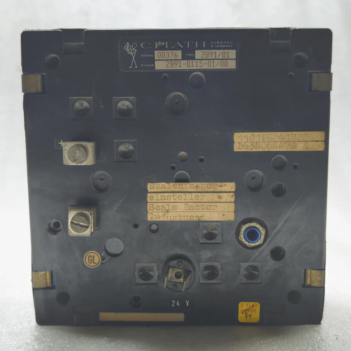 C. PLATH 2891/01 Rudder Angle Indicator 40-0-40 Degrees 24V