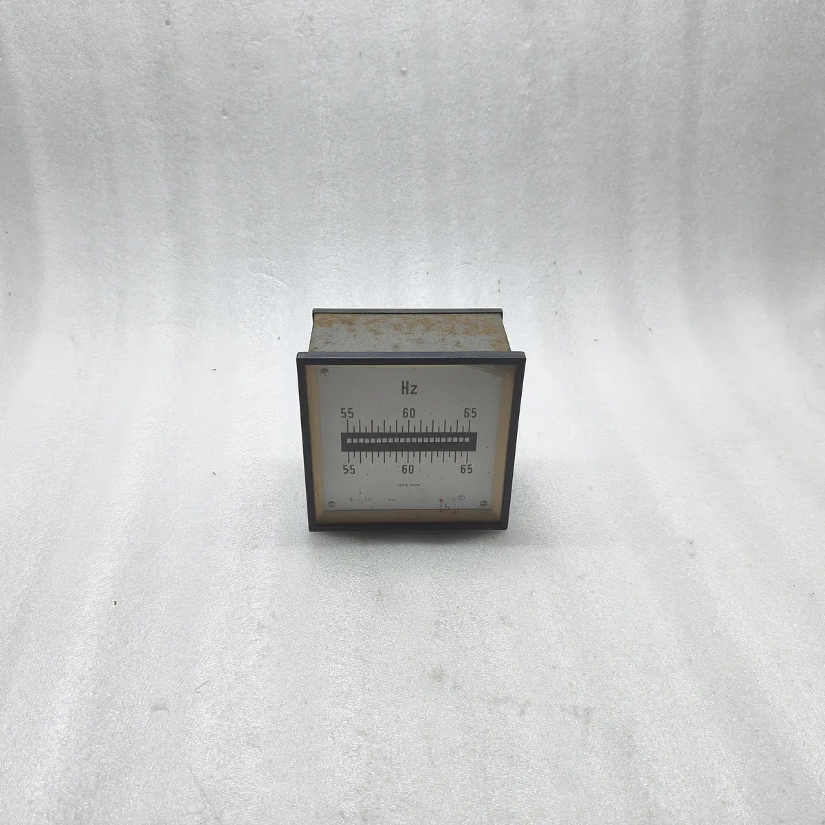SACI Serie Naval Reed Frequency Meter 55-65Hz 220V