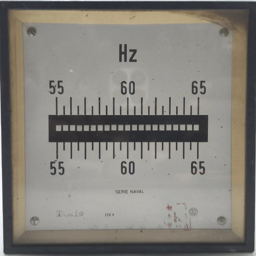 SACI Serie Naval Reed Frequency Meter 55-65Hz 220V
