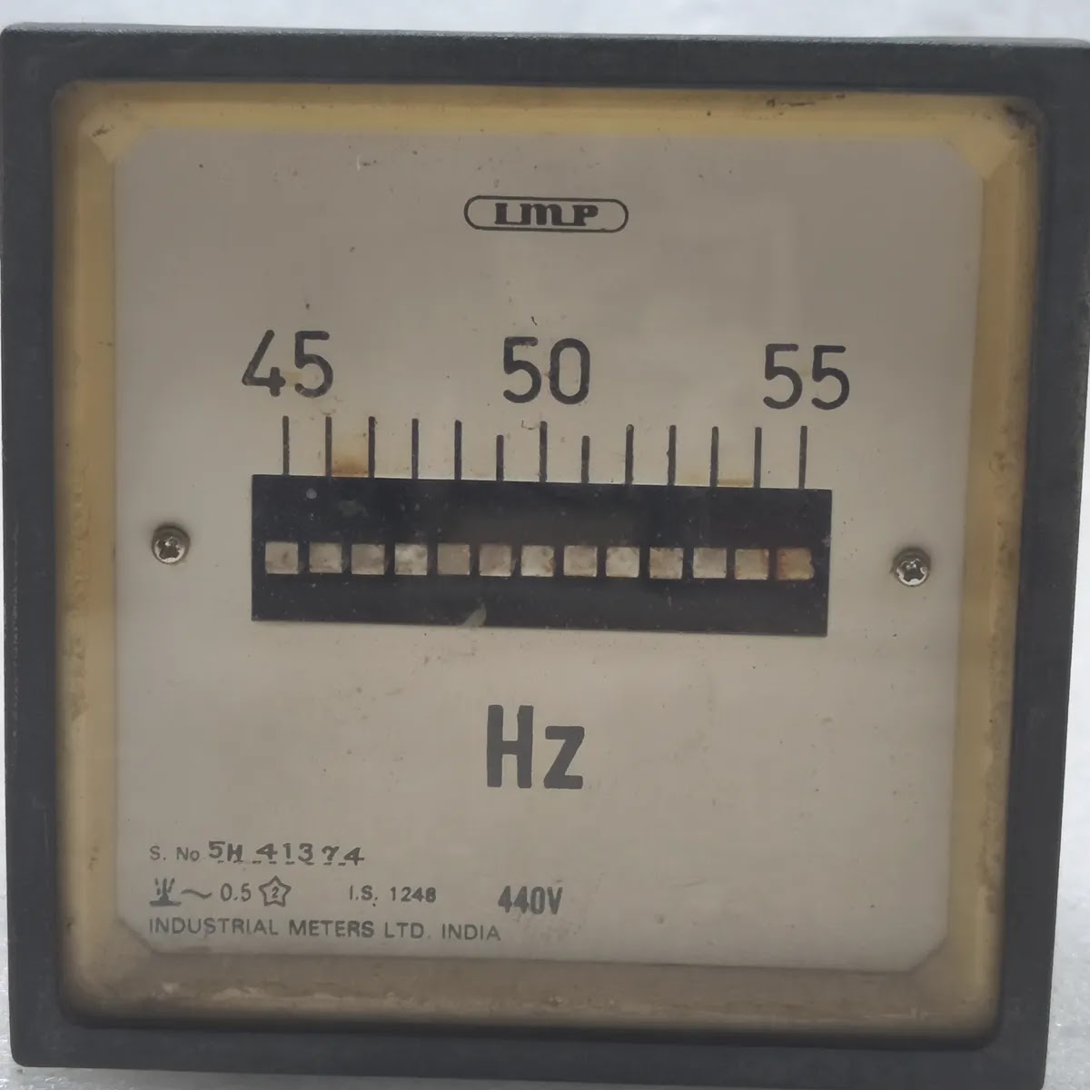 IMP Vibrating Reed Frequency Meter 45-55Hz 440V