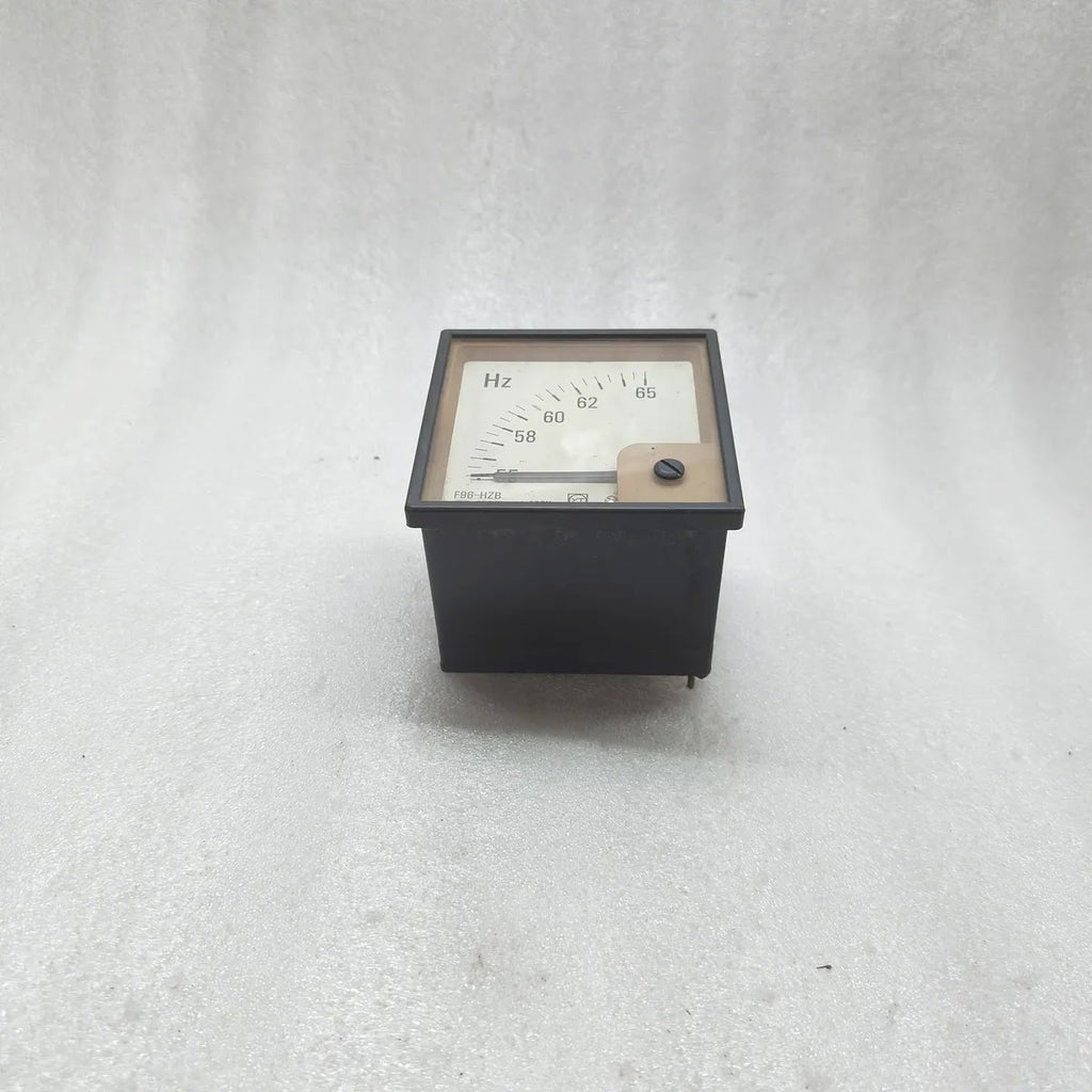 SHANGHAI YITAI F96-HZB Panel Frequency Meter 55-65Hz 460/220V