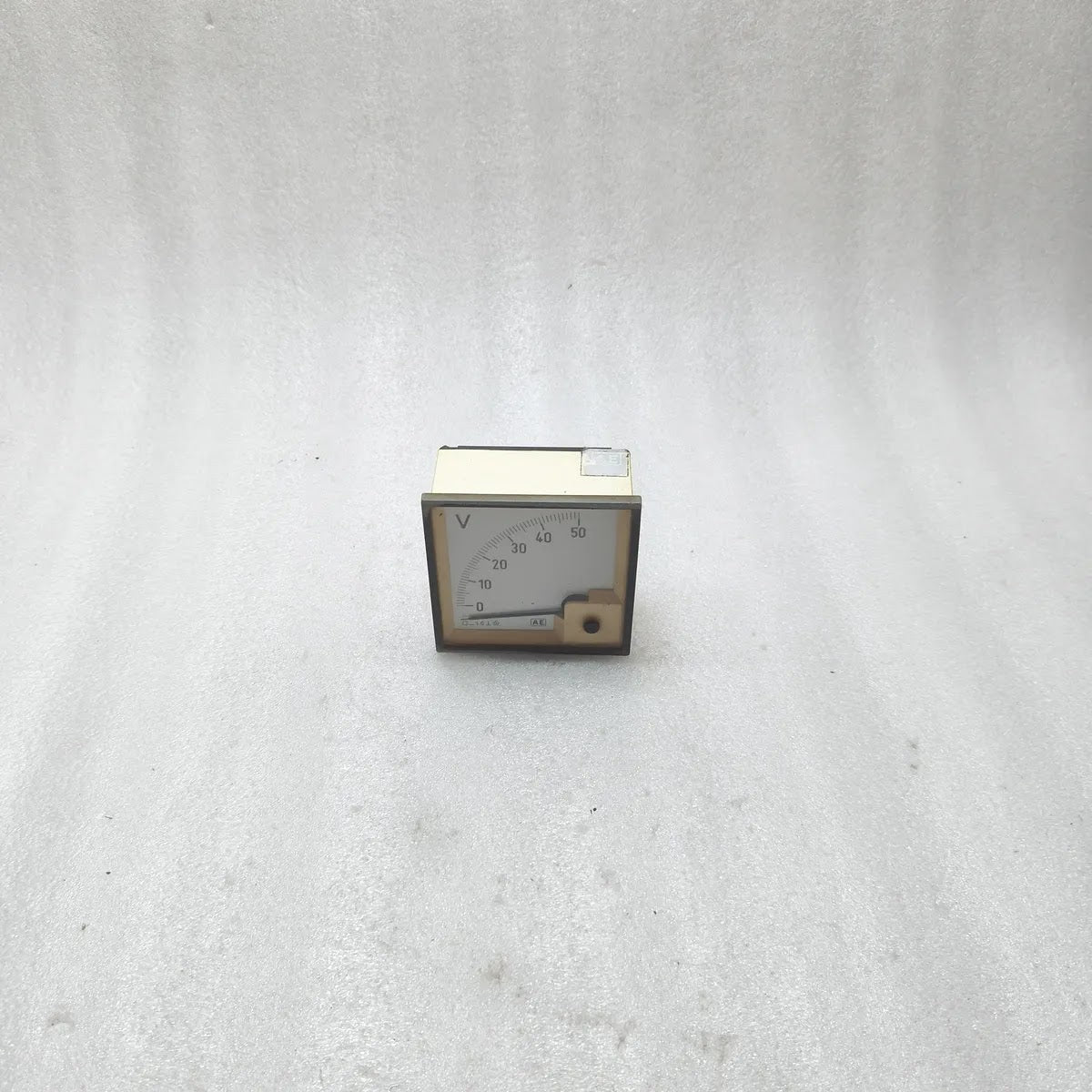 AE AUTOMATIC ELECTRIC Analog Panel Voltmeter 0-50V DC Class 1.5