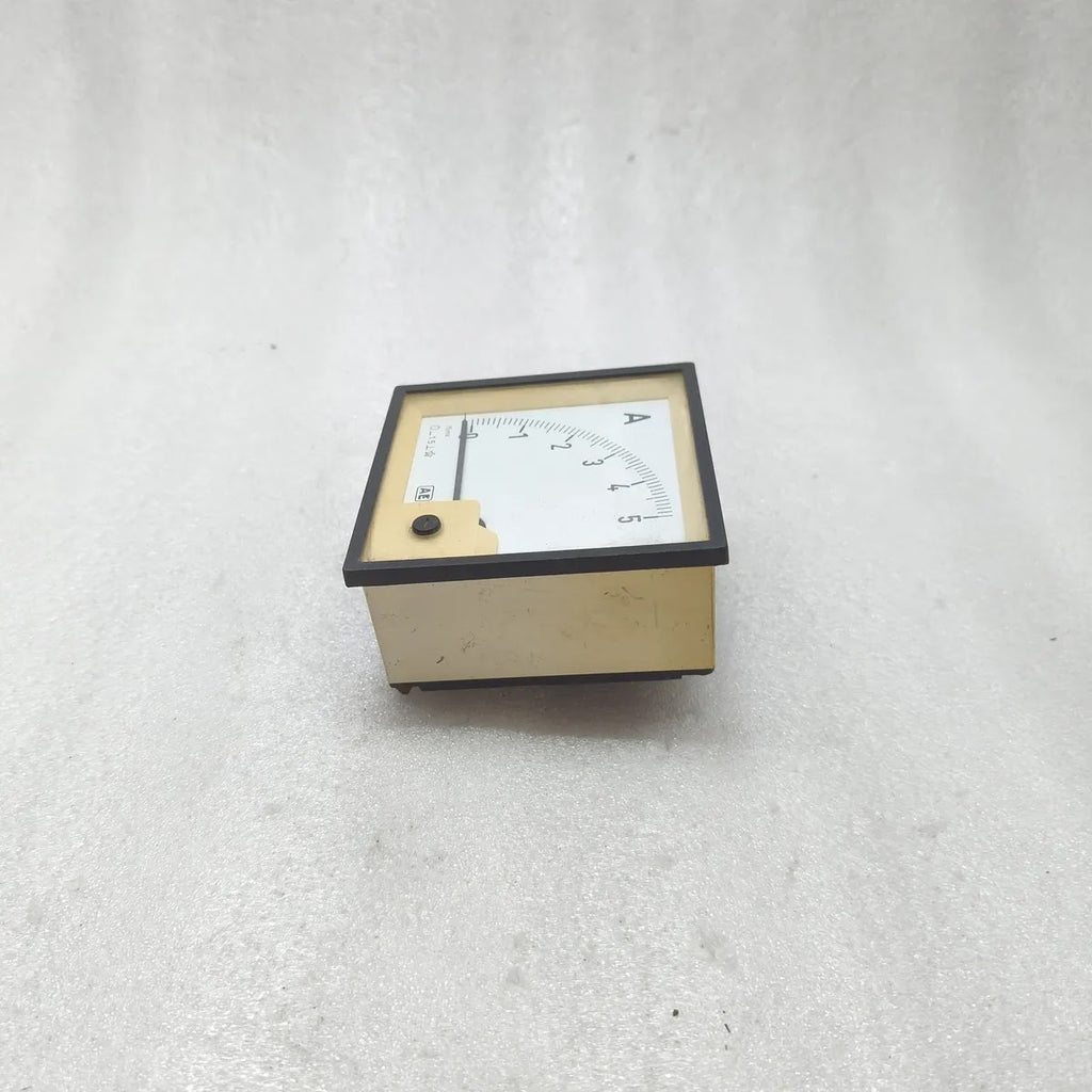 AE AUTOMATIC ELECTRIC DC Ammeter 0-5A 75mV Shunt Type Panel Meter