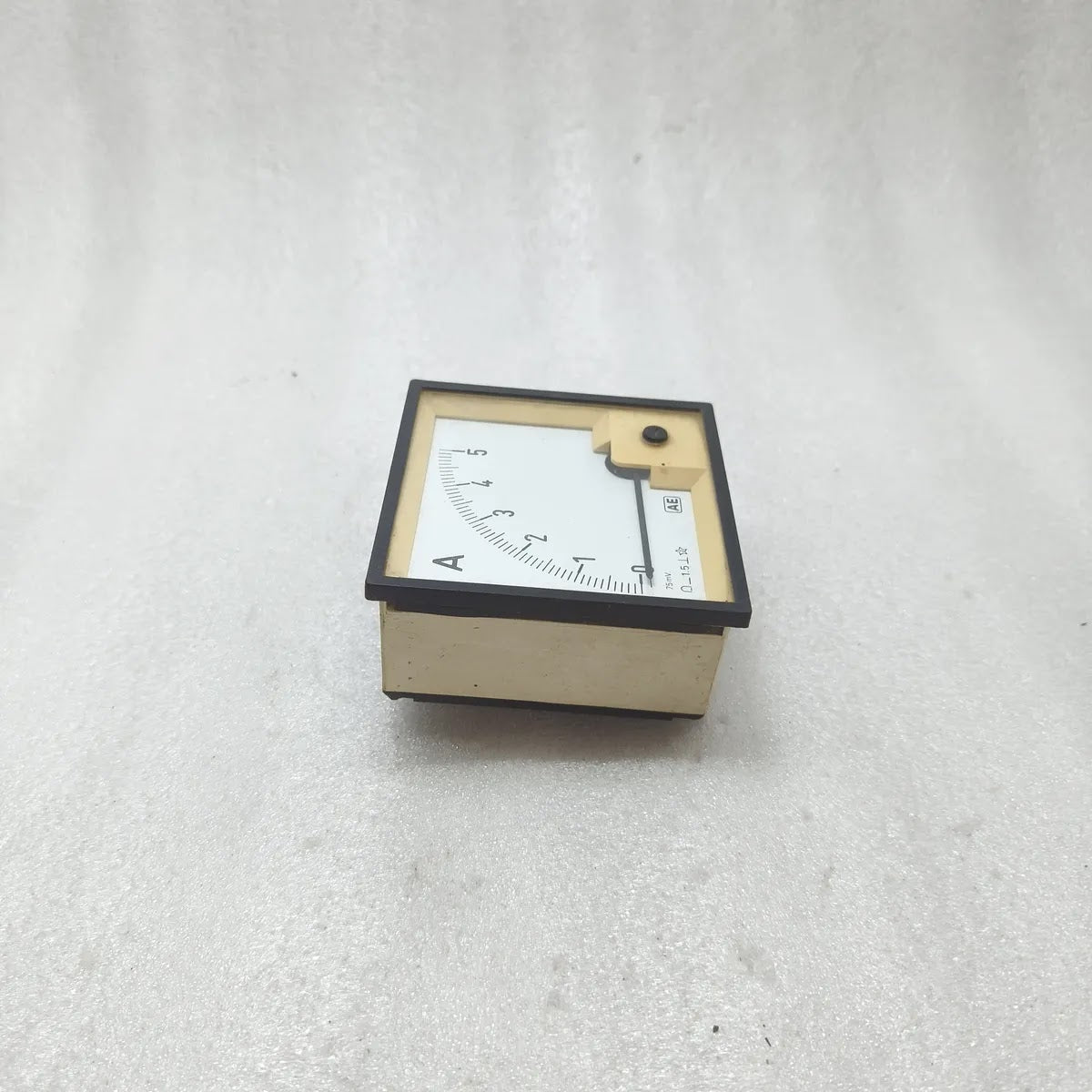 AE AUTOMATIC ELECTRIC DC Ammeter 0-5A 75mV Shunt Type Panel Meter