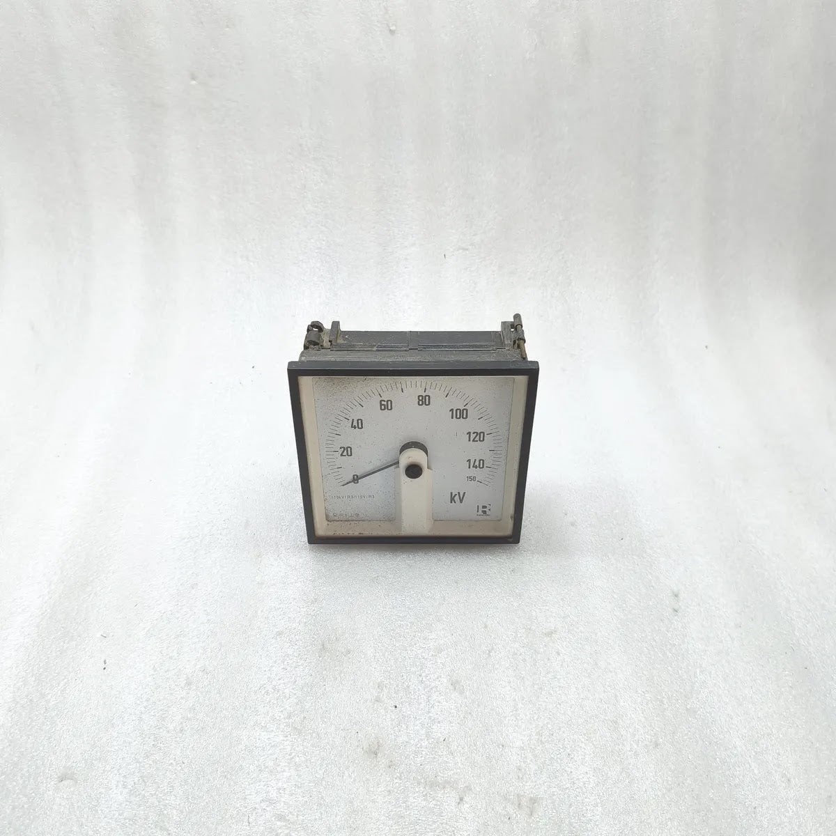 RISHABH Analog Panel Voltmeter 0-150kV 110kV/R3/110V/R3