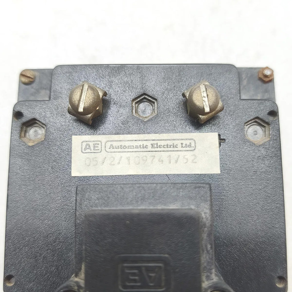 AE AUTOMATIC ELECTRIC Moving Iron Ammeter 0-300A 300/1A Analog Panel Meter