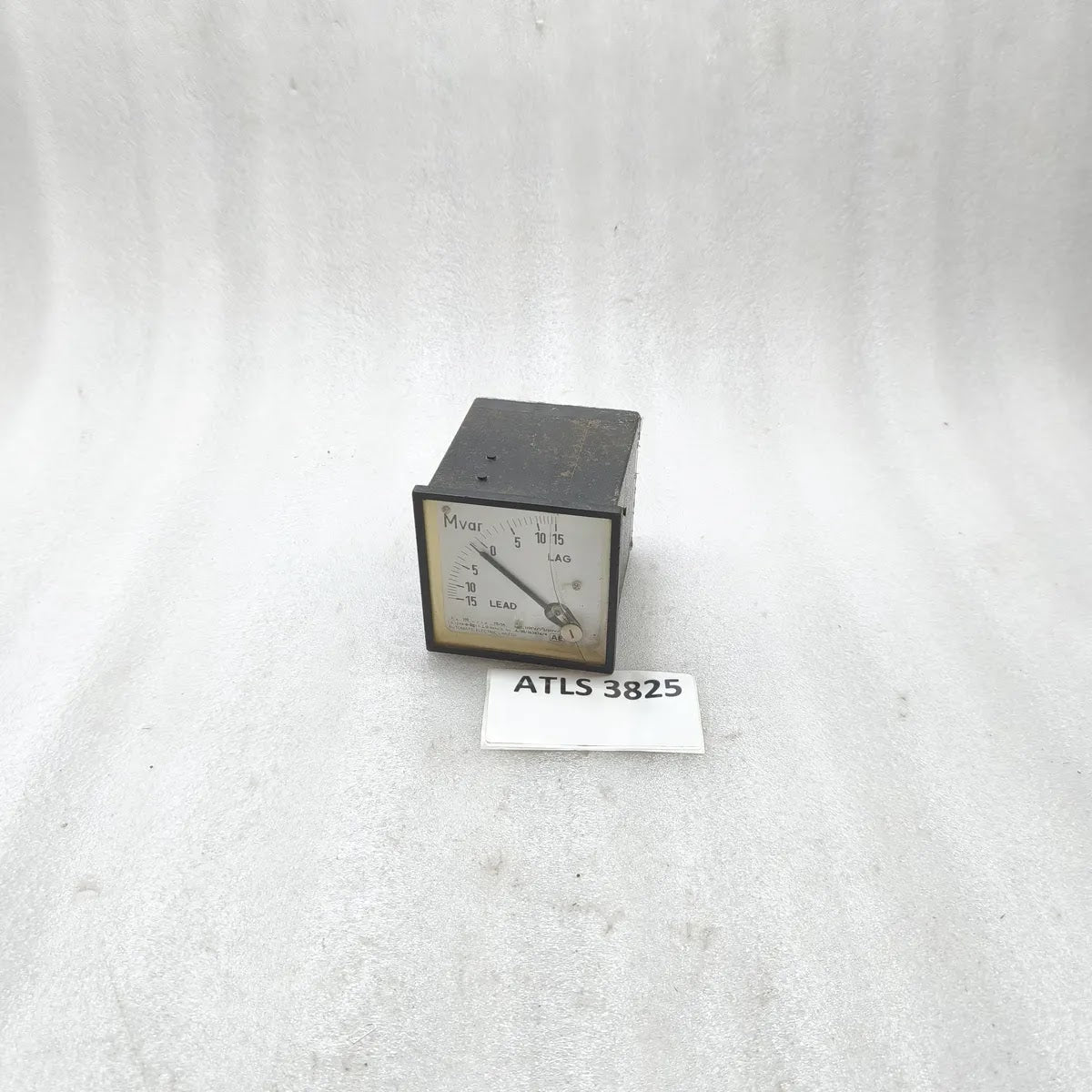 AUTOMATIC ELECTRIC Analog Mvar Meter 15-0-15 Mvar 1A 110V