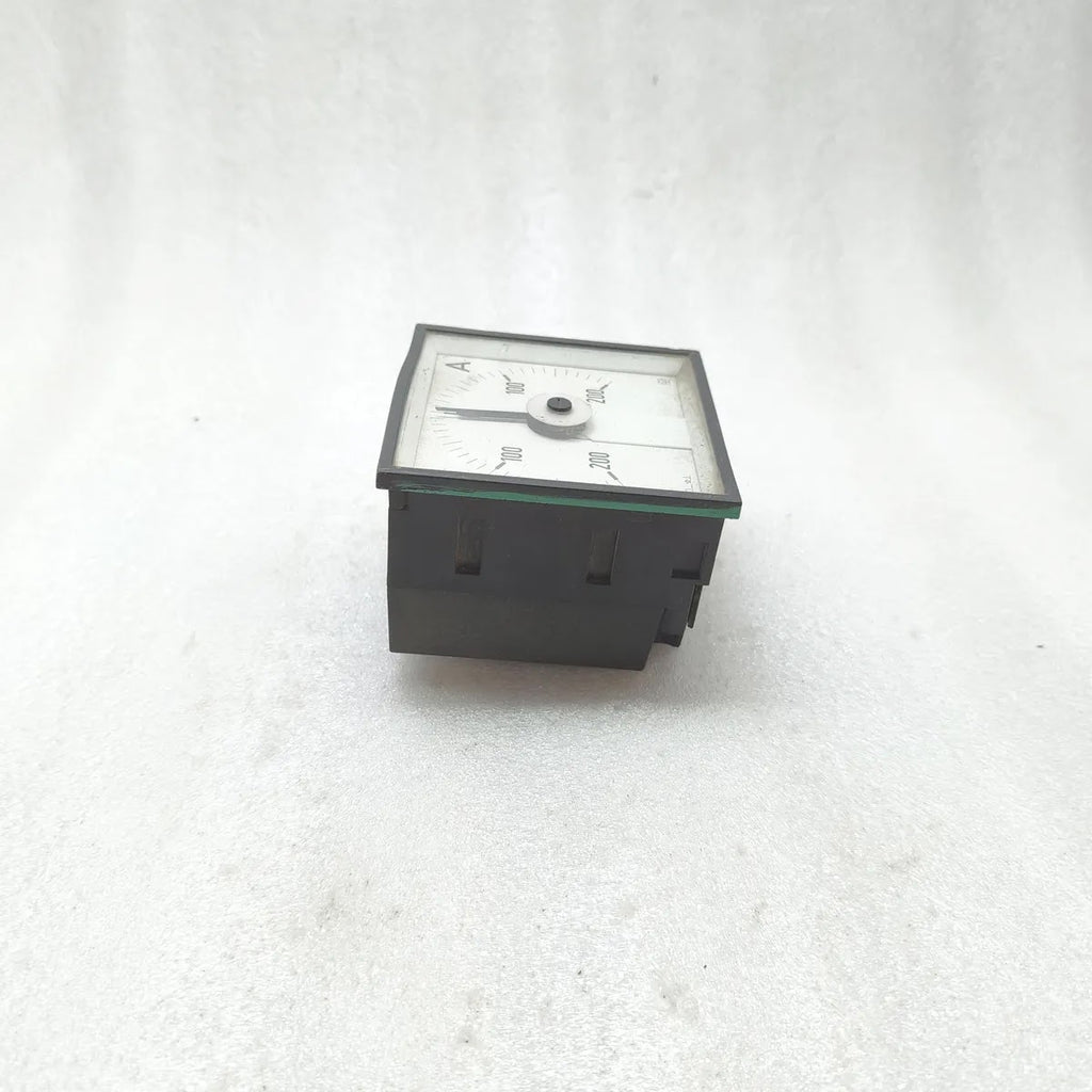 IME DC Ammeter Zero Centre 200-0-200A 10V Input