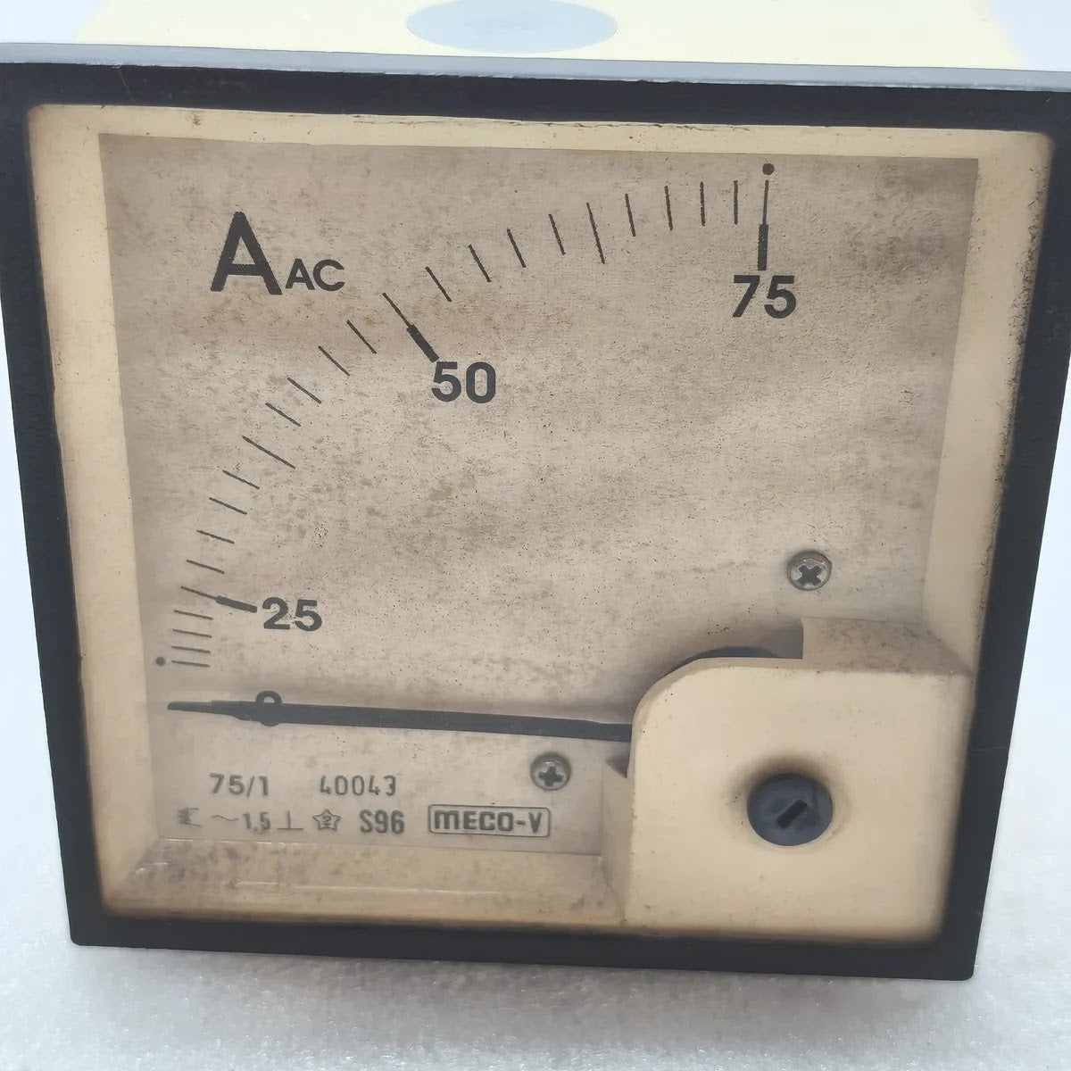 MECO-V S96 Moving Iron Panel Ammeter 0-75A 75/1A