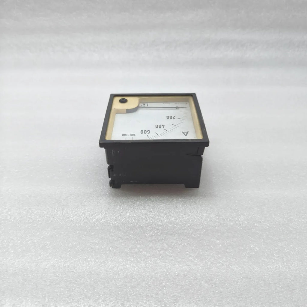 RISHABH Analog Panel Ammeter 0-600A 600/5A