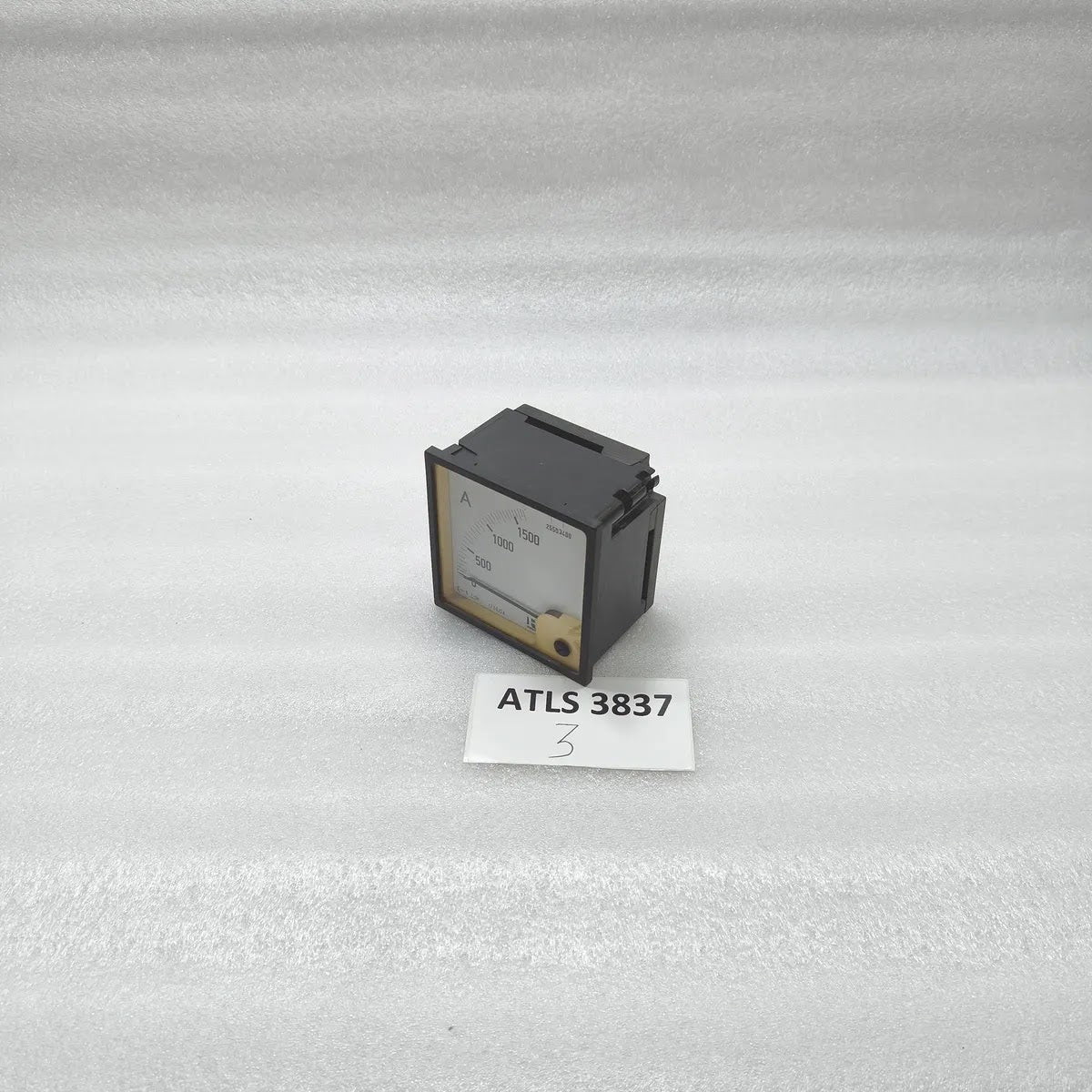 RISHABH Analogue Panel Ammeter 1700/5A 0-1700A