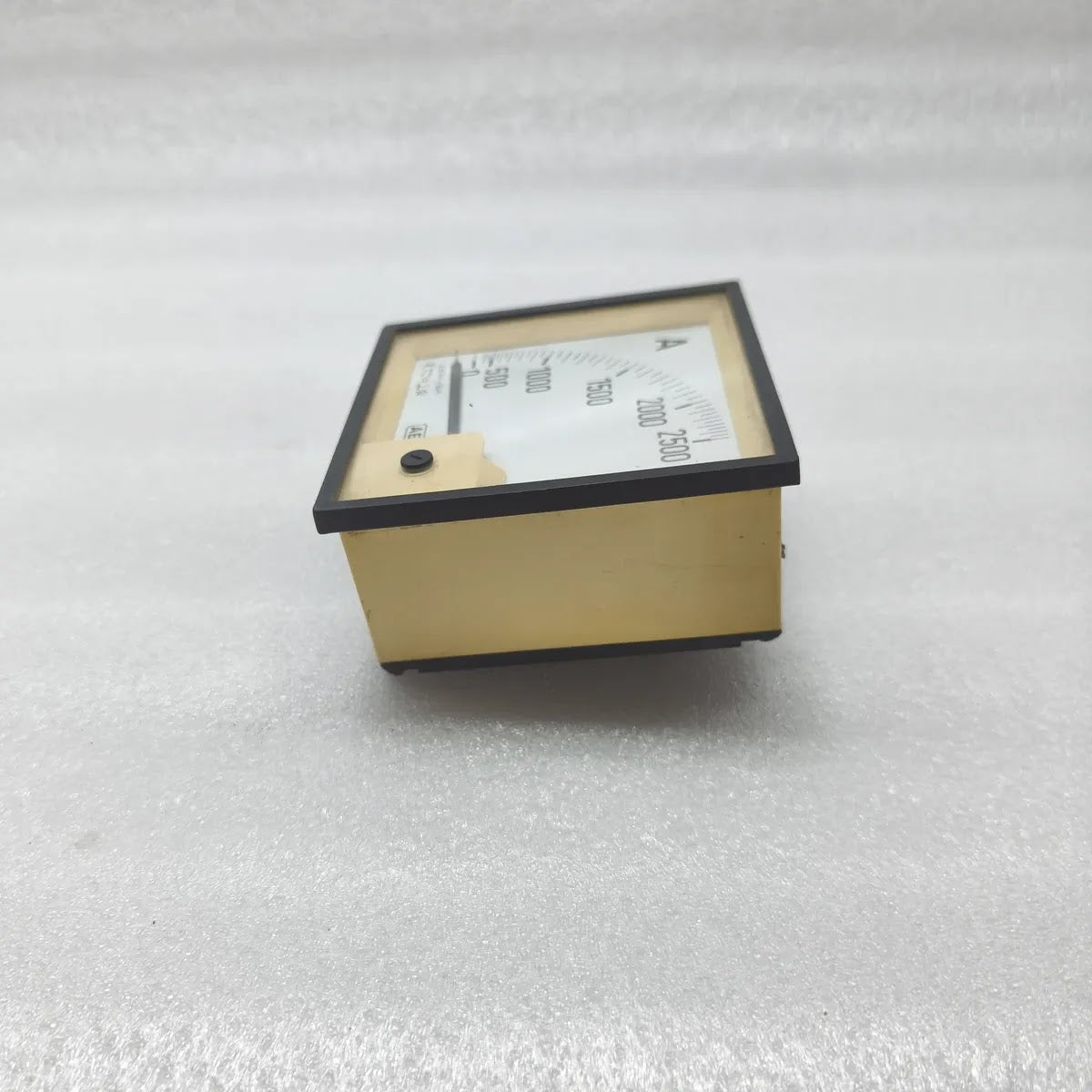 AE AUTOMATIC ELECTRIC 2500/5A Analog Panel Ammeter 0-2500A 50-60Hz