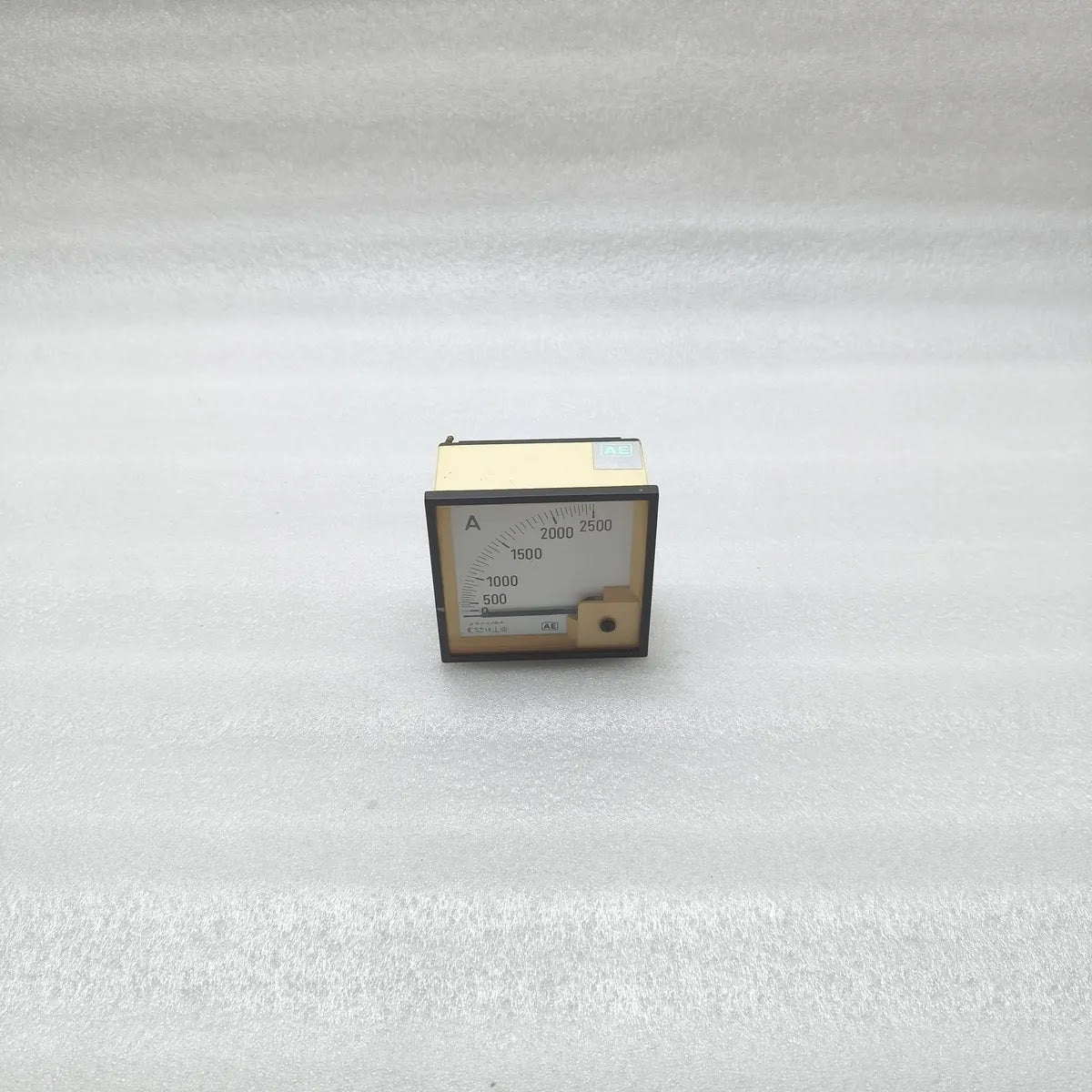 AUTOMATIC ELECTRIC AE Analog Panel Ammeter 0-2500A 2500/5A