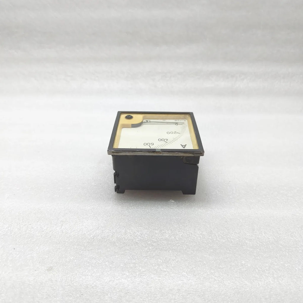 RISHABH Moving Iron Ammeter 0-600A/5A