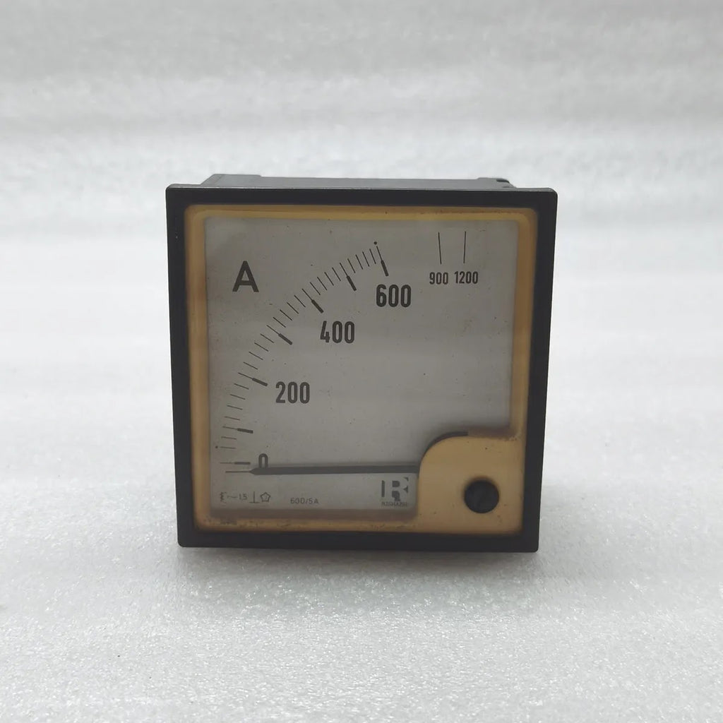 RISHABH Moving Iron Panel Ammeter 600/5A 0-600A AC