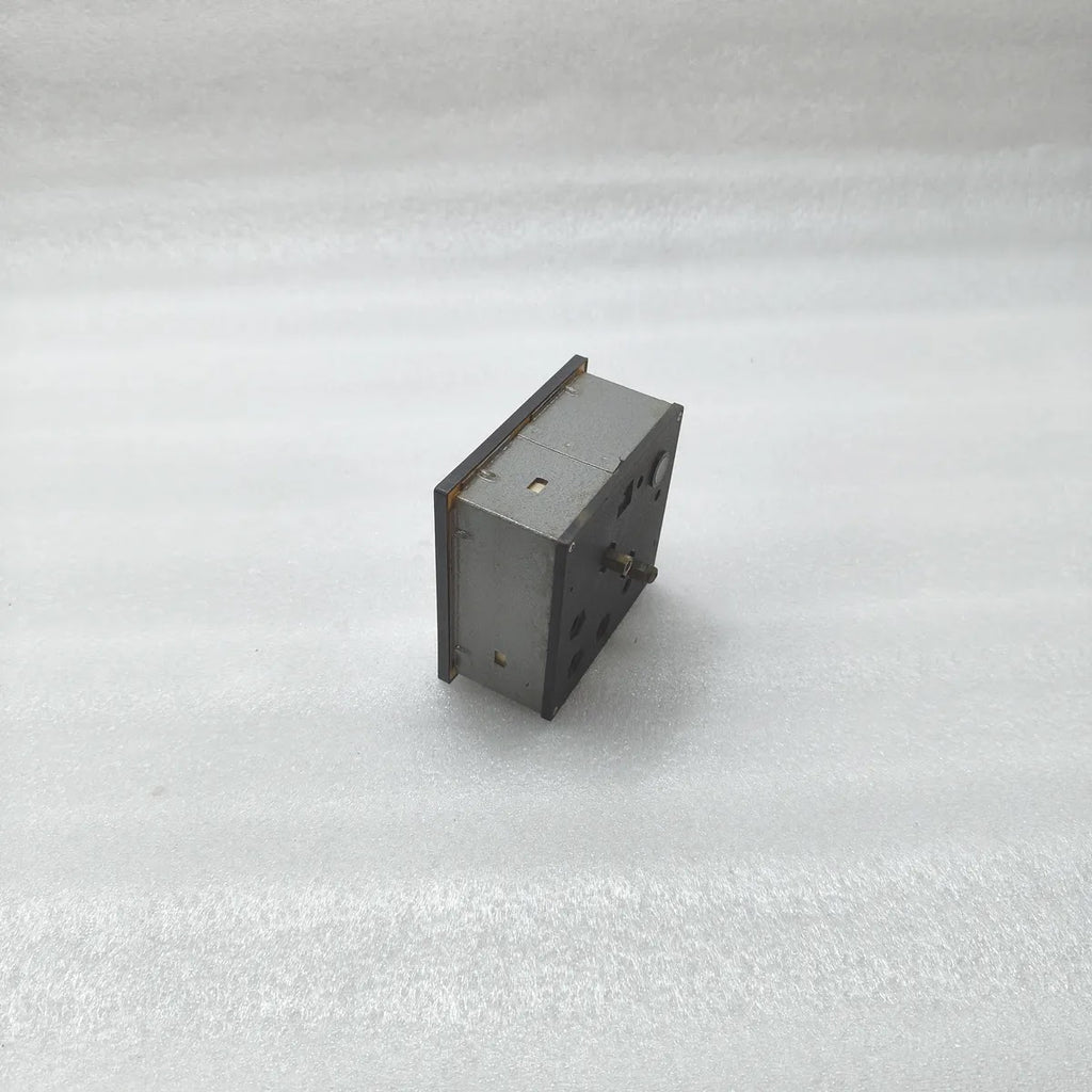 SACI Moving Iron Panel Ammeter 30/5A 0-30A