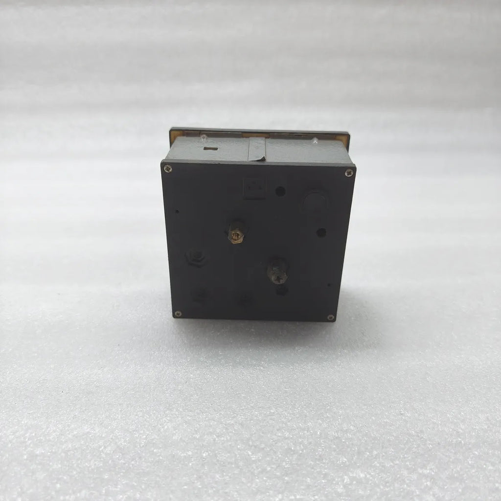 SACI Moving Iron Panel Ammeter 30/5A 0-30A