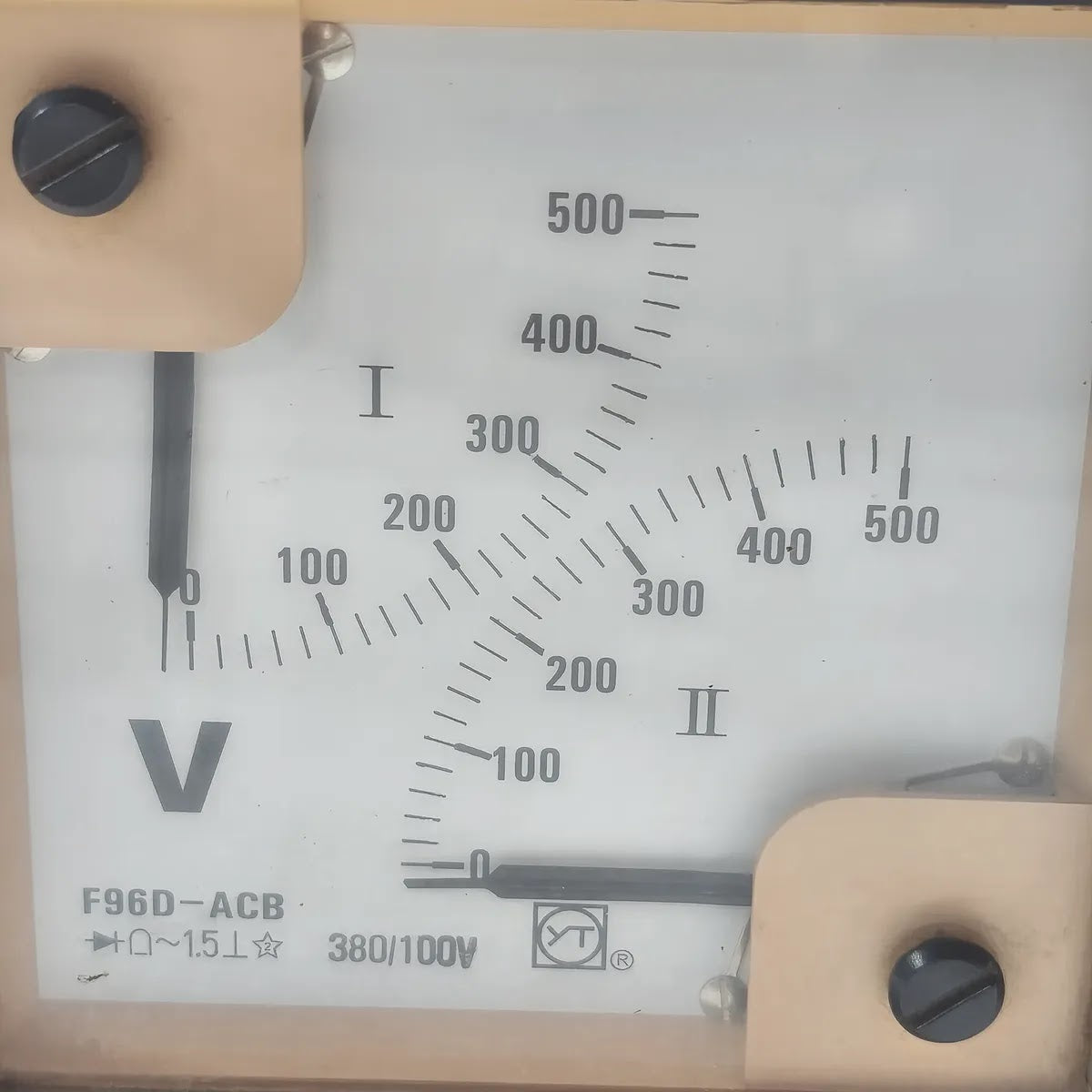 YITAI F96D-ACB Double Voltmeter 0-500V 380/100V