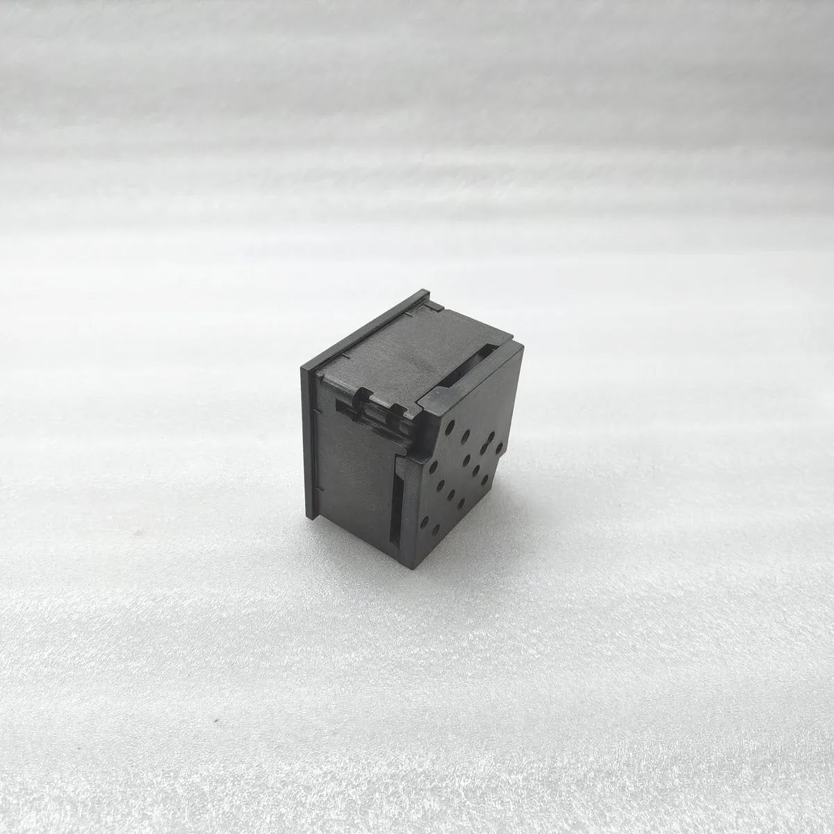 RISHABH Analog Panel Voltmeter 0-500V Scale 10V DC Input