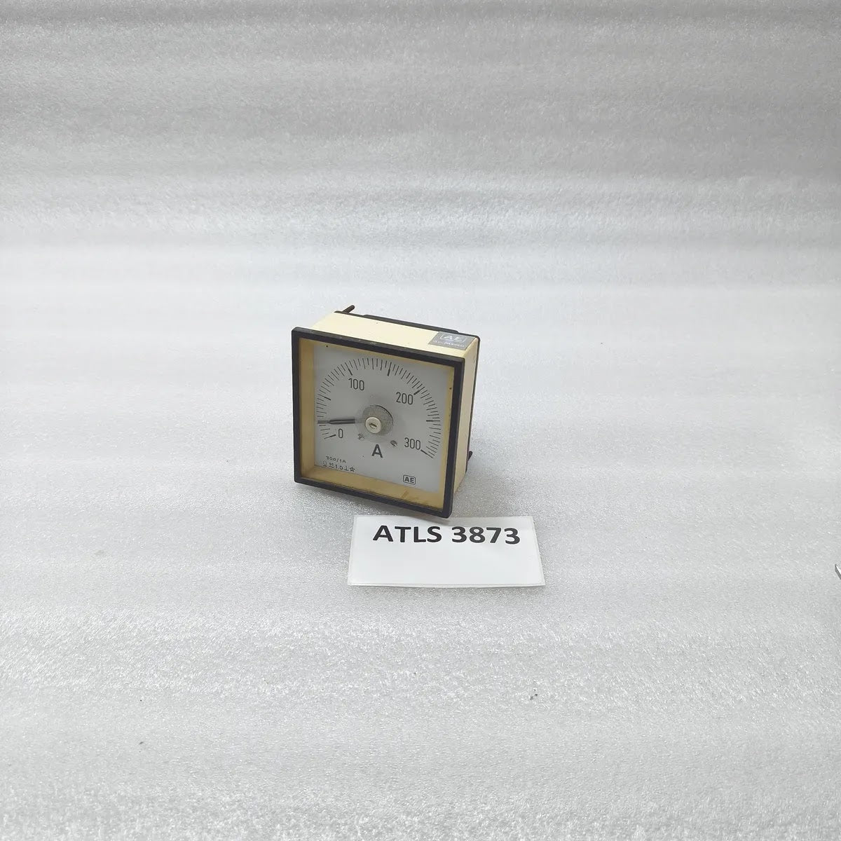 AUTOMATIC ELECTRIC AE Moving Iron Panel Ammeter 0-300A 300/1A