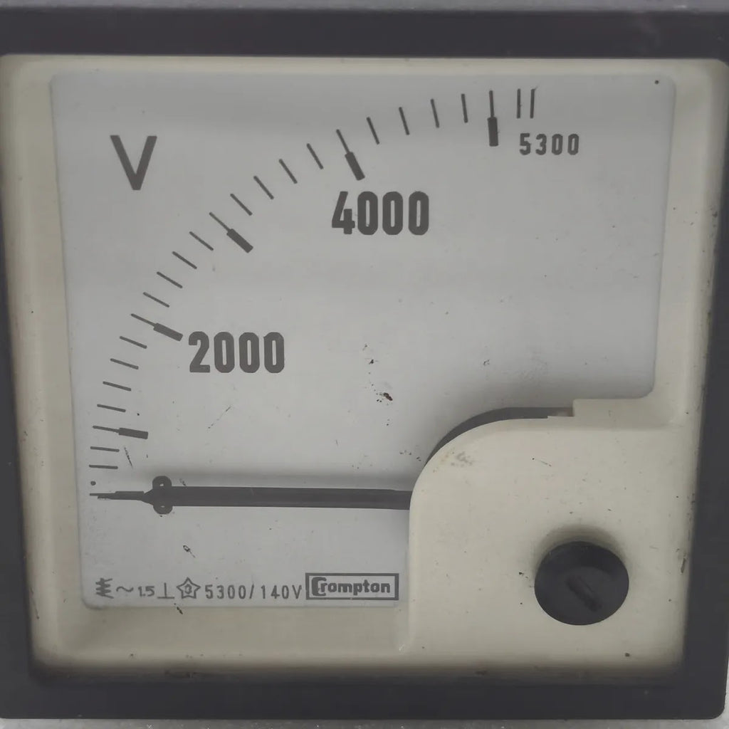 CROMPTON E24302V/16 Analogue Panel Voltmeter 0-5300V 140VAC