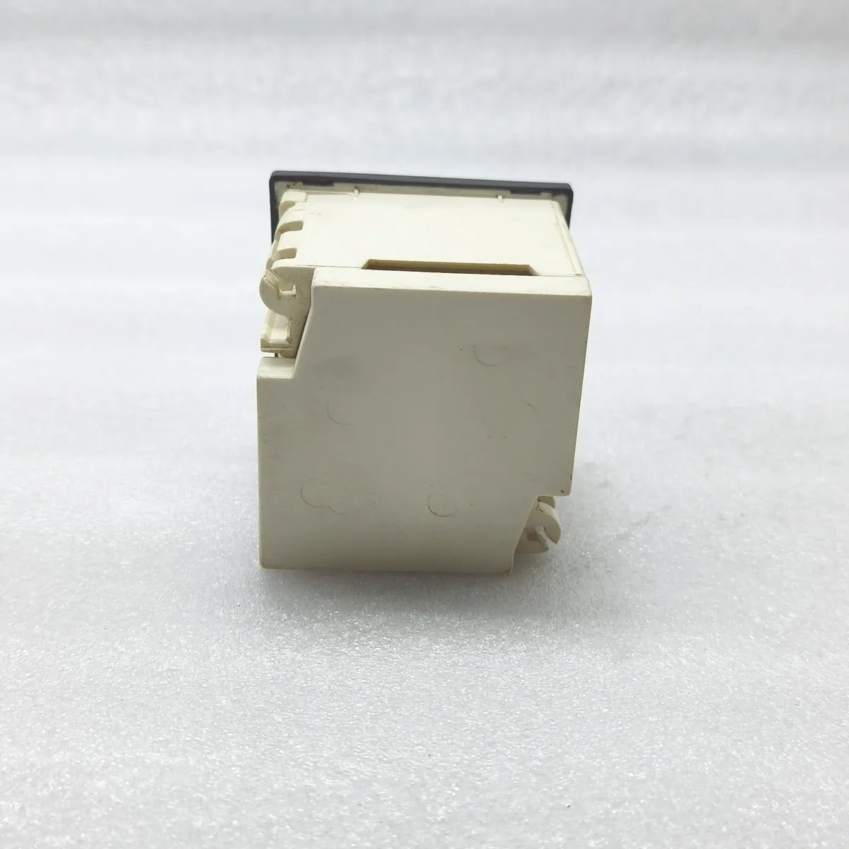 CROMPTON Analogue Panel Ammeter 0-1200A 1200/5A